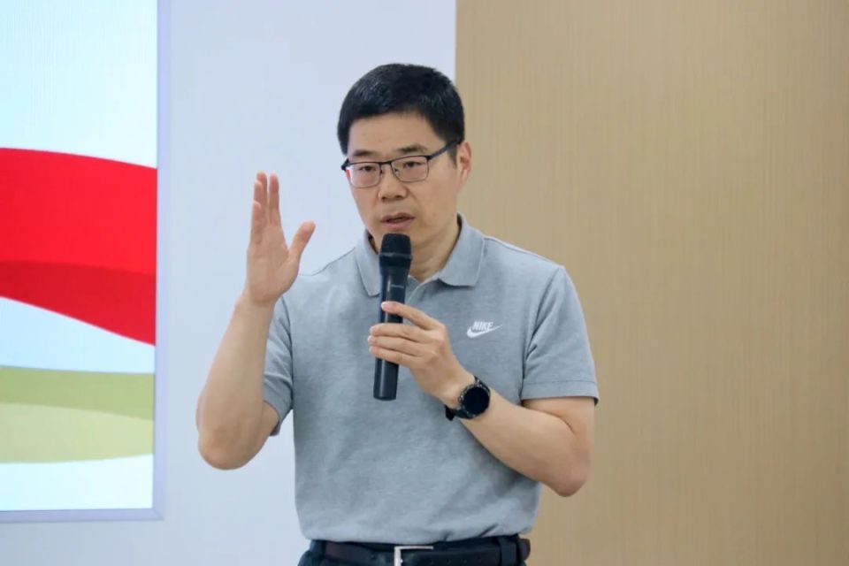 lCbkR, 态发展