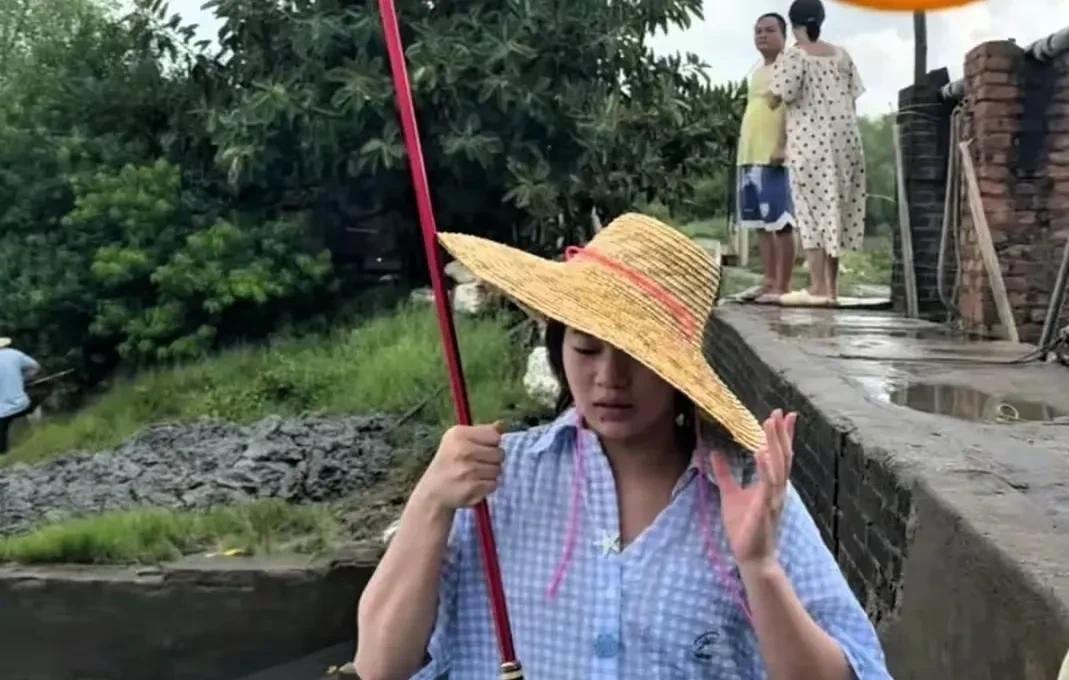 奥运冠军还, 标配, 虽被镜头虚