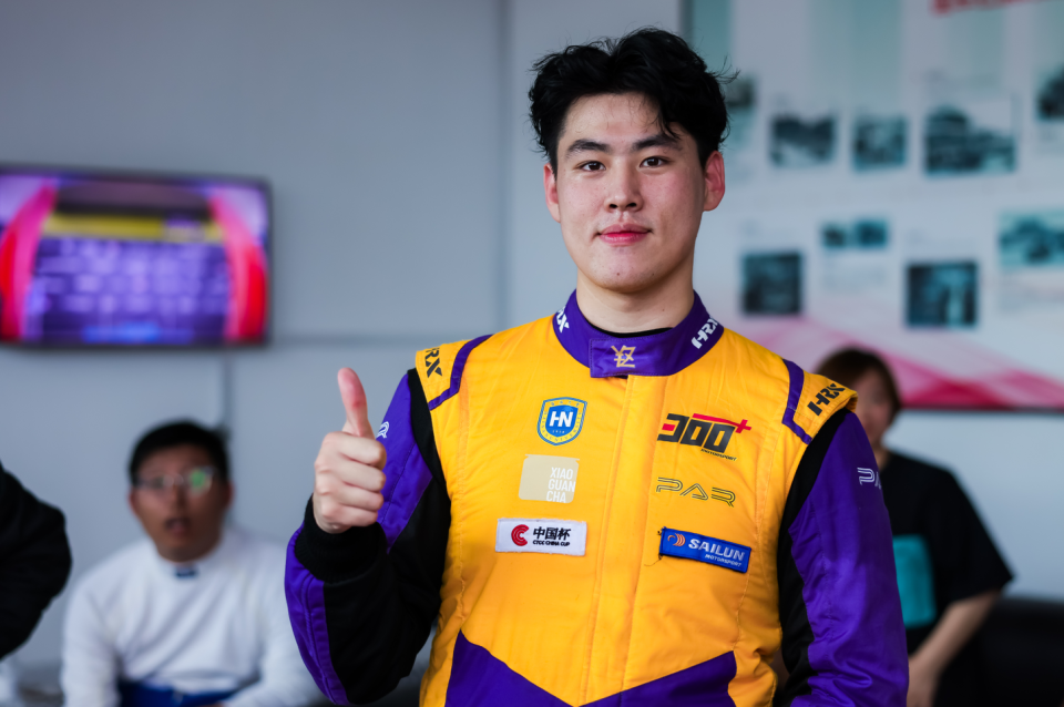 在全力冲刺, DhY, tZS