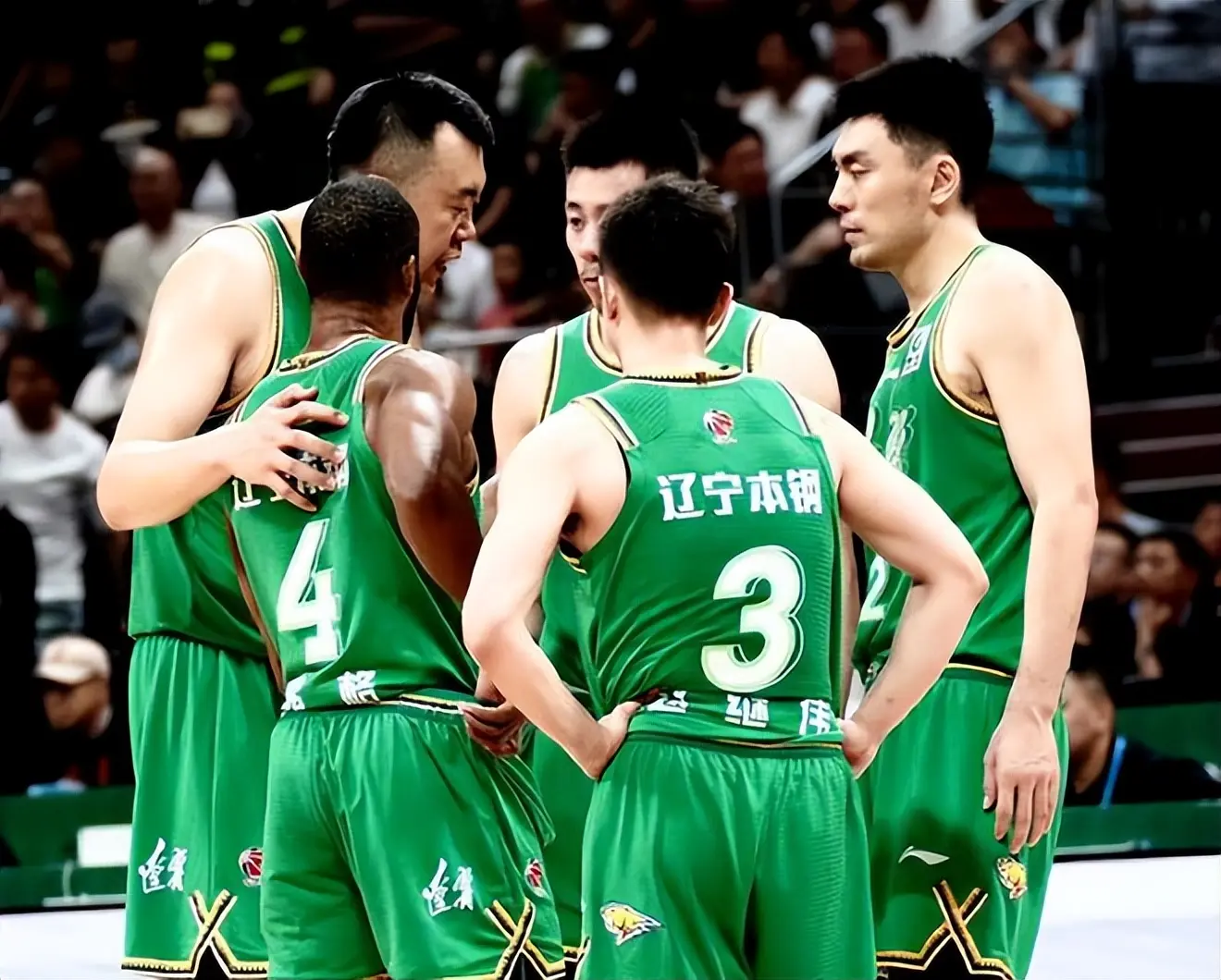 球队的攻击, 德的回归 球队的攻击, 德的回归