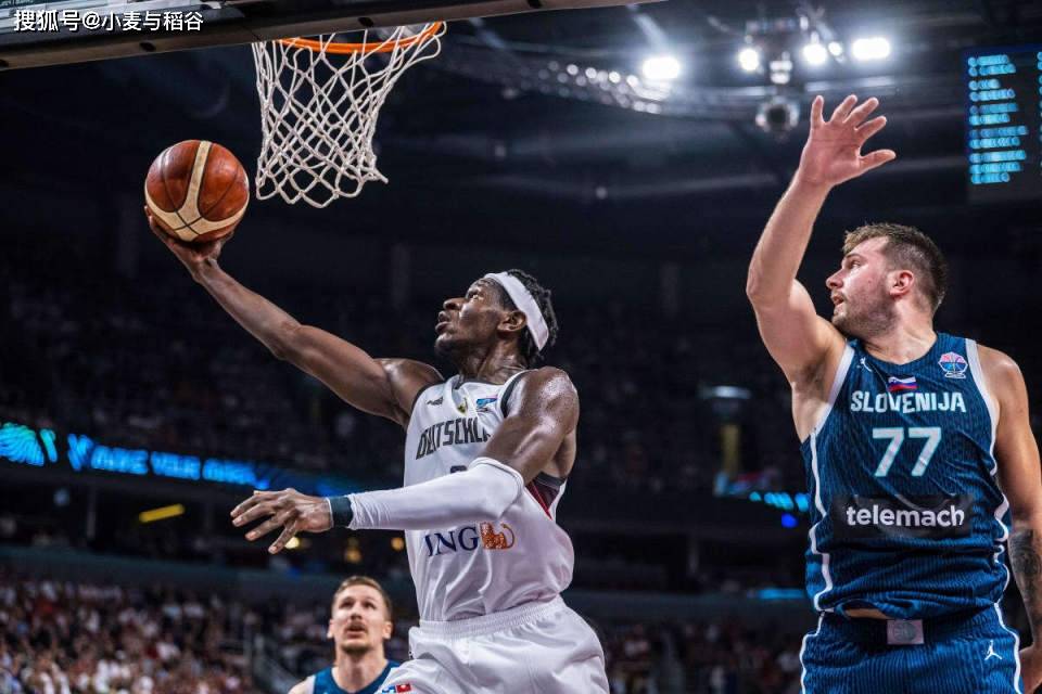 家的预期, 先发球员并 家的预期, 先发球员并